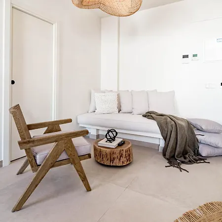 Seaclub Apartment *