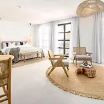 Seaclub By Roomservices Lejlighed
