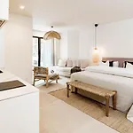 Seaclub By Roomservices Lejlighed Estepona