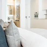 Seaclub By Roomservices * Estepona