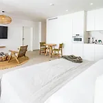 Seaclub By Roomservices Lejlighed Estepona