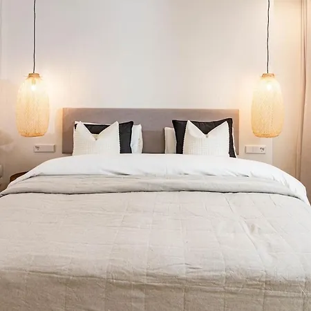 A7- Seaclub By Roomservices Апартаменты